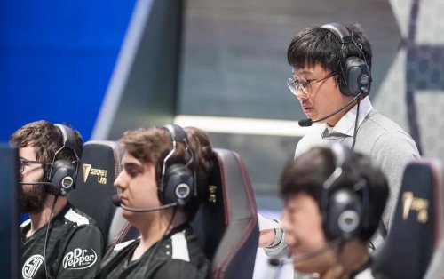 《LOL》TSM教练张艺被解雇 大师兄爆料曾向其借钱