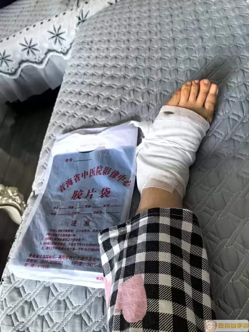 千金女贼姚媚儿为什么下不了楼梯