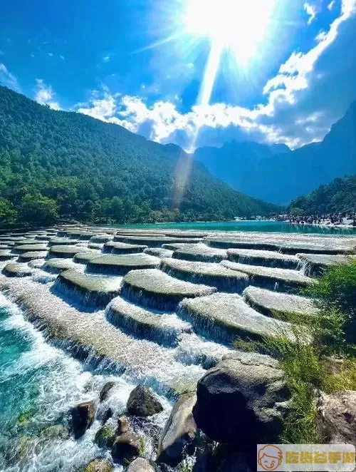 香格里拉草原风光